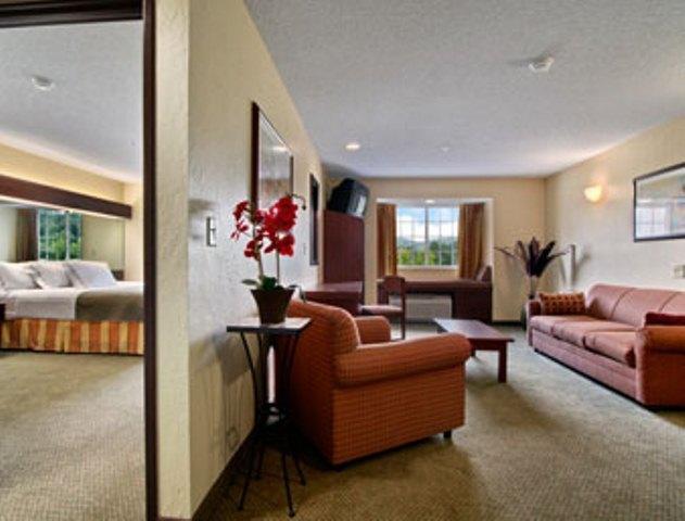 Microtel Inn And Suites Gassaway Rum bild